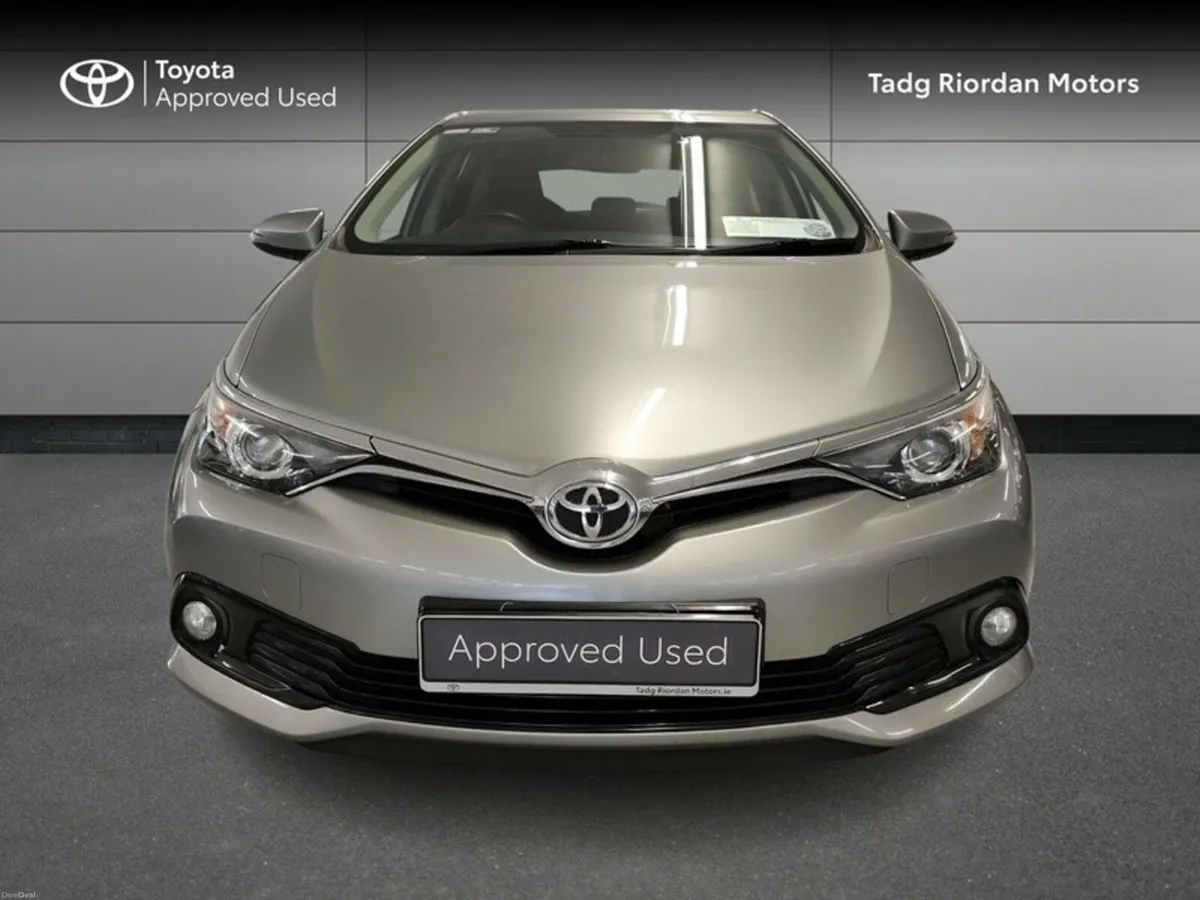 Toyota Auris 1.4 D4D AURA 5DR - Image 5