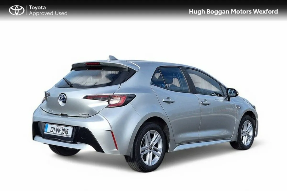 Toyota Corolla HYBRID LUNA * 3 YEARS WARRANTY - Image 2