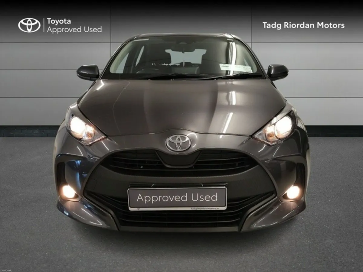 Toyota Yaris 1.0 LUNA - Image 5