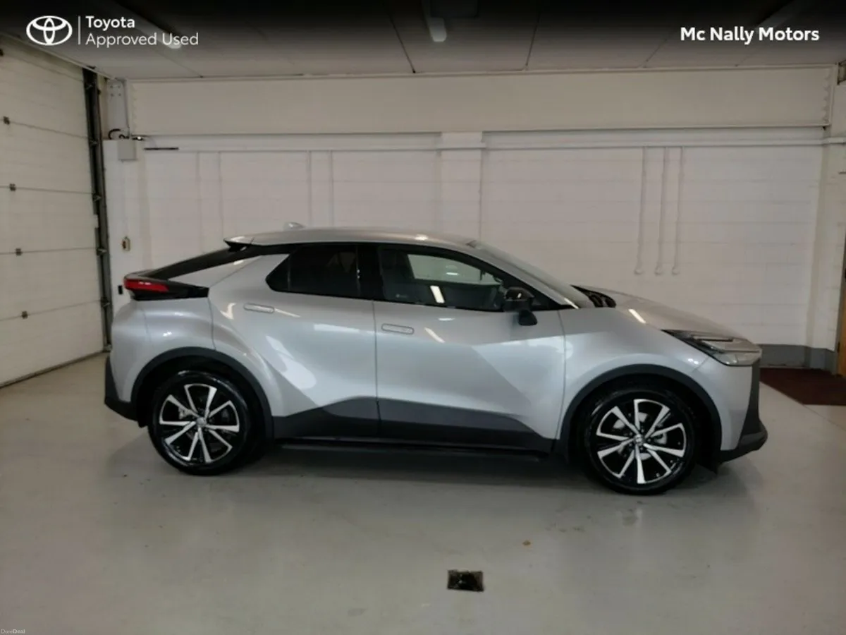 Toyota C-HR HYBRID SPORT DEMO + ACCESSORIES PCP AV - Image 4