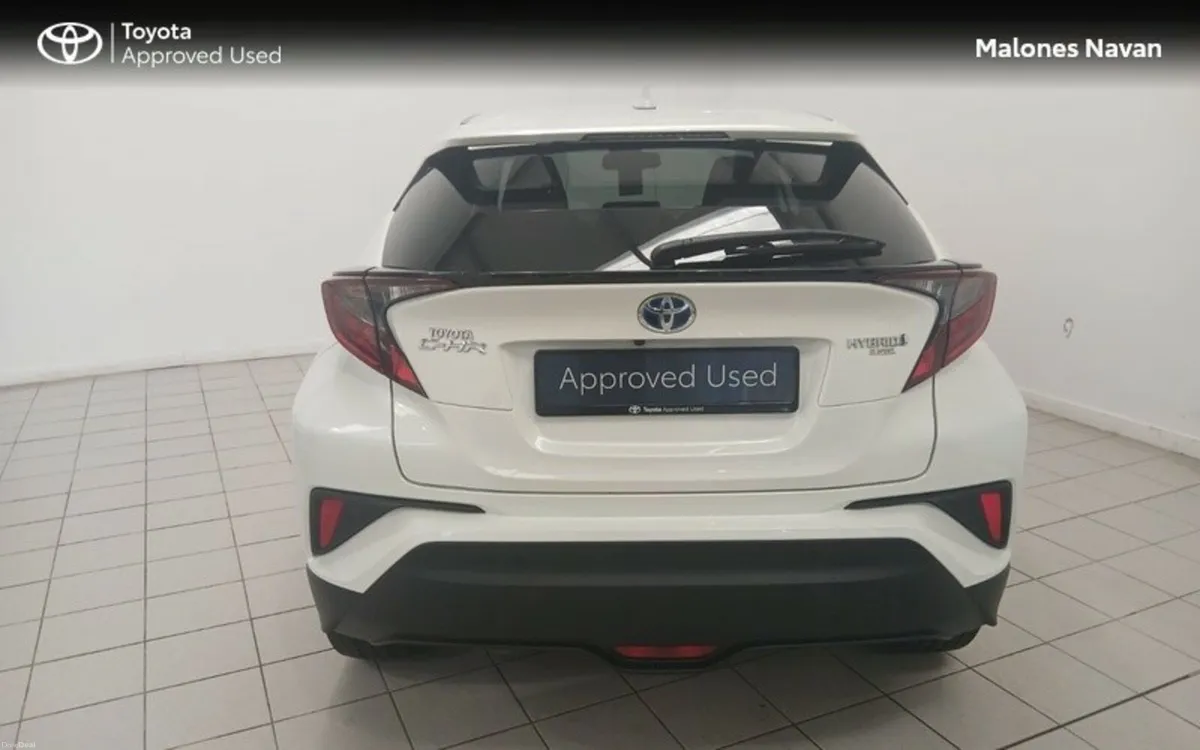 Toyota C-HR C-HR 1.8 HYBRID SPORT - Image 4