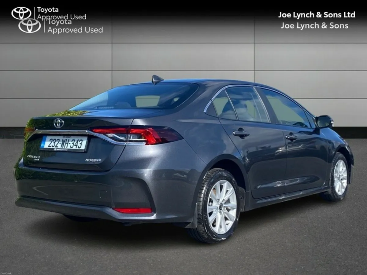 Toyota Corolla COROLLA LUNA SALOON - Image 2