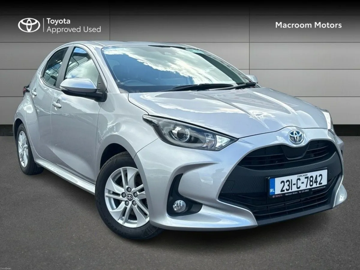 Toyota Yaris FRESH SELECTION OF TRADE-INS YARIS LU - Image 1