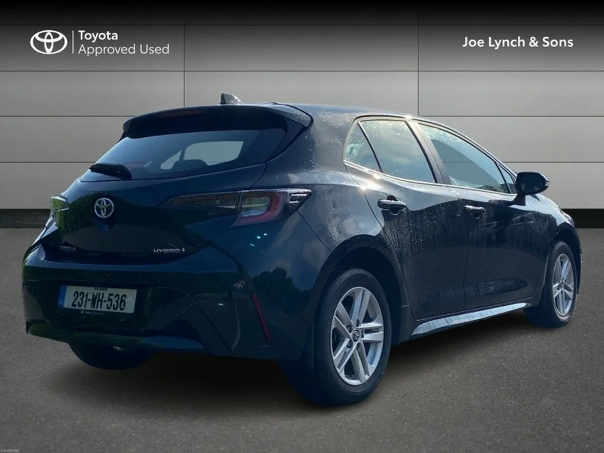 Toyota Corolla COROLLA HYBRID LUNA H/B - Image 2