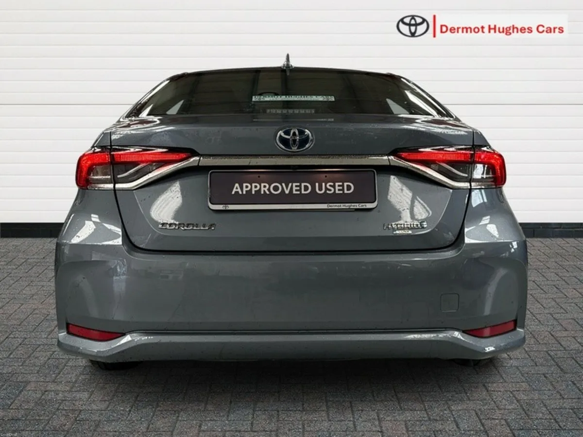 Toyota Corolla HYBRID LUNA 4DR AUTO - Image 4