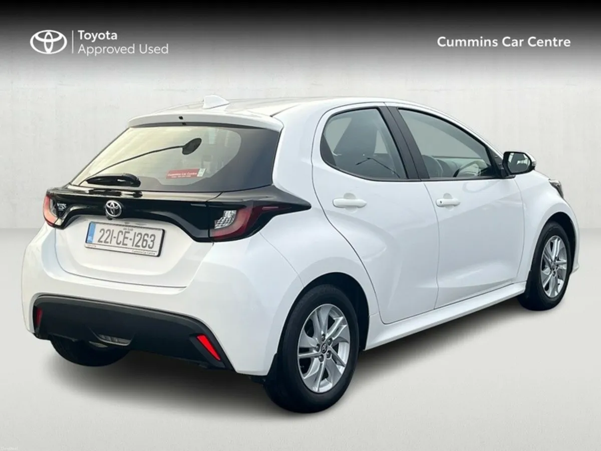Toyota Yaris YARIS 1.0 LUNA 5 Door - Image 2