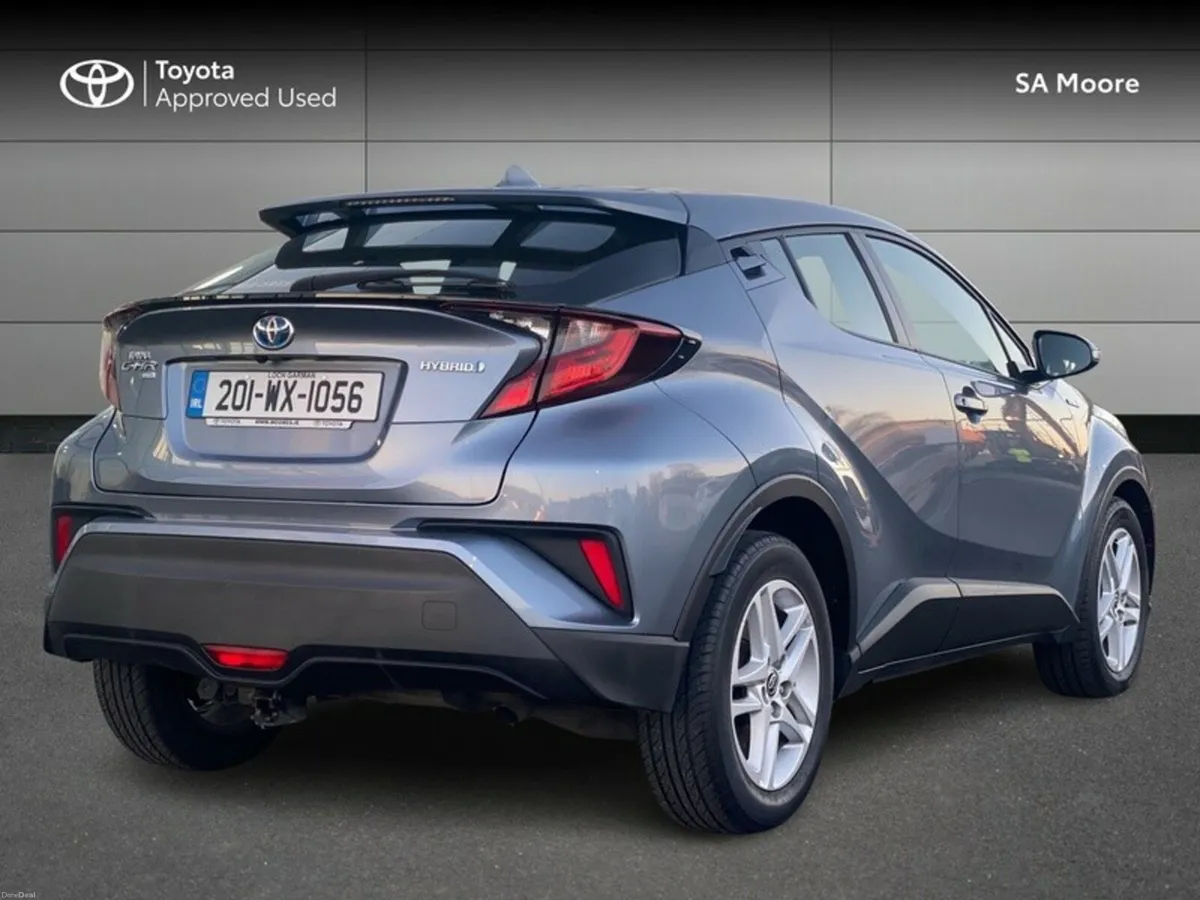 Toyota C-HR HYBRID LUNA - Image 2