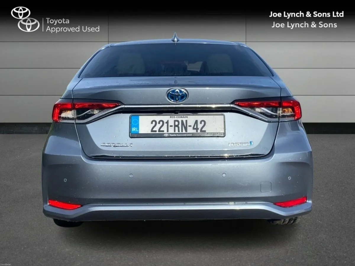 Toyota Corolla COROLLA HYBRID SOL SALOON - Image 4
