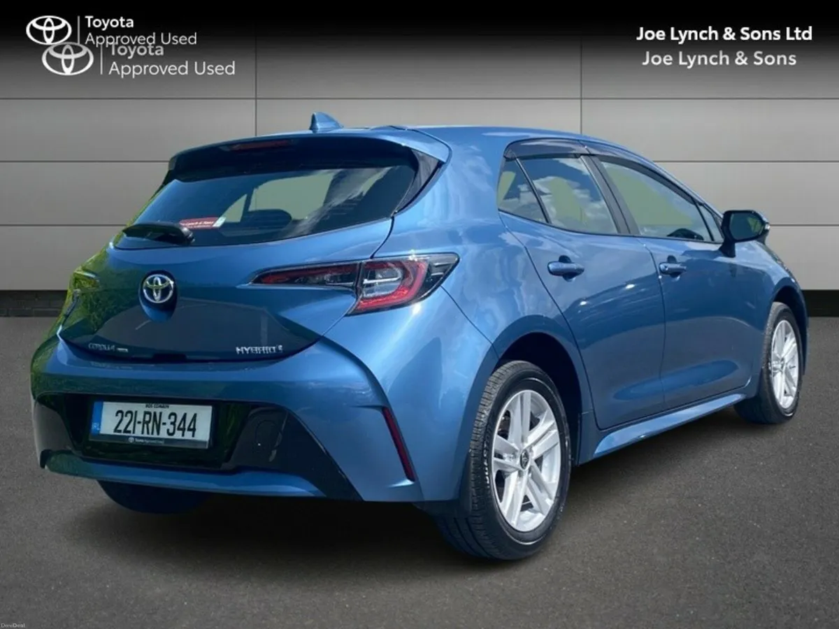 Toyota Corolla COROLLA HYBRID LUNA H/B - Image 2