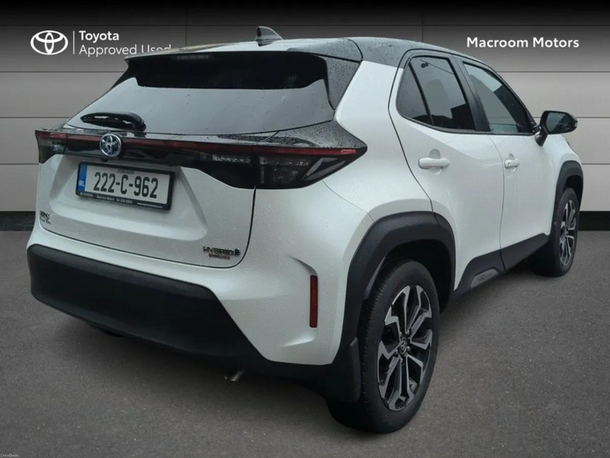 Toyota Yaris Cross FRESH SELECTION OF TRADE-INS YA - Image 2