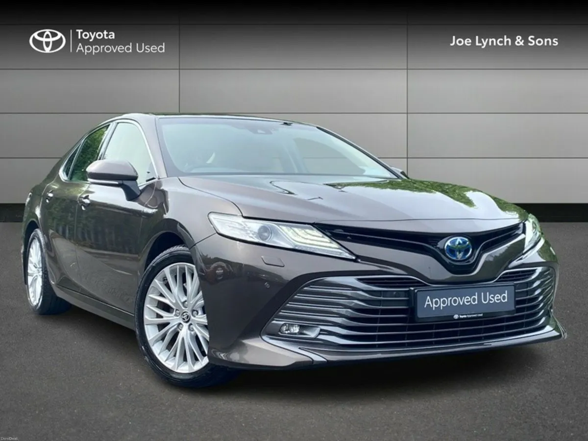 Toyota Camry Platinum - Image 1