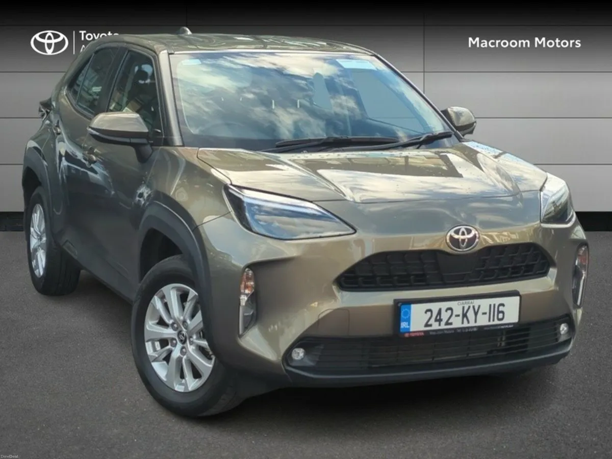 Toyota Yaris Cross FRESH SELECTION OF TRADE-INS YA - Image 1