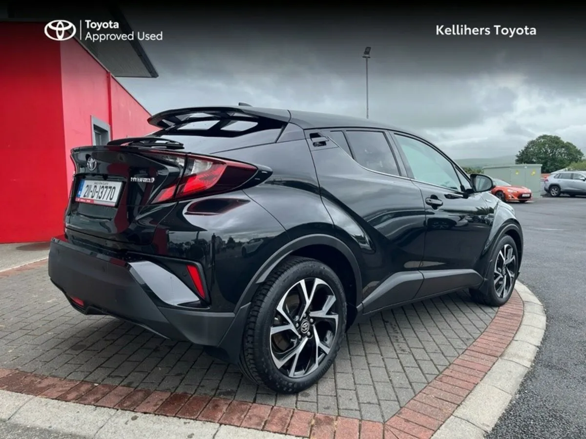 Toyota C-HR C-HR 1.8 HYBRID SPORT - Image 2