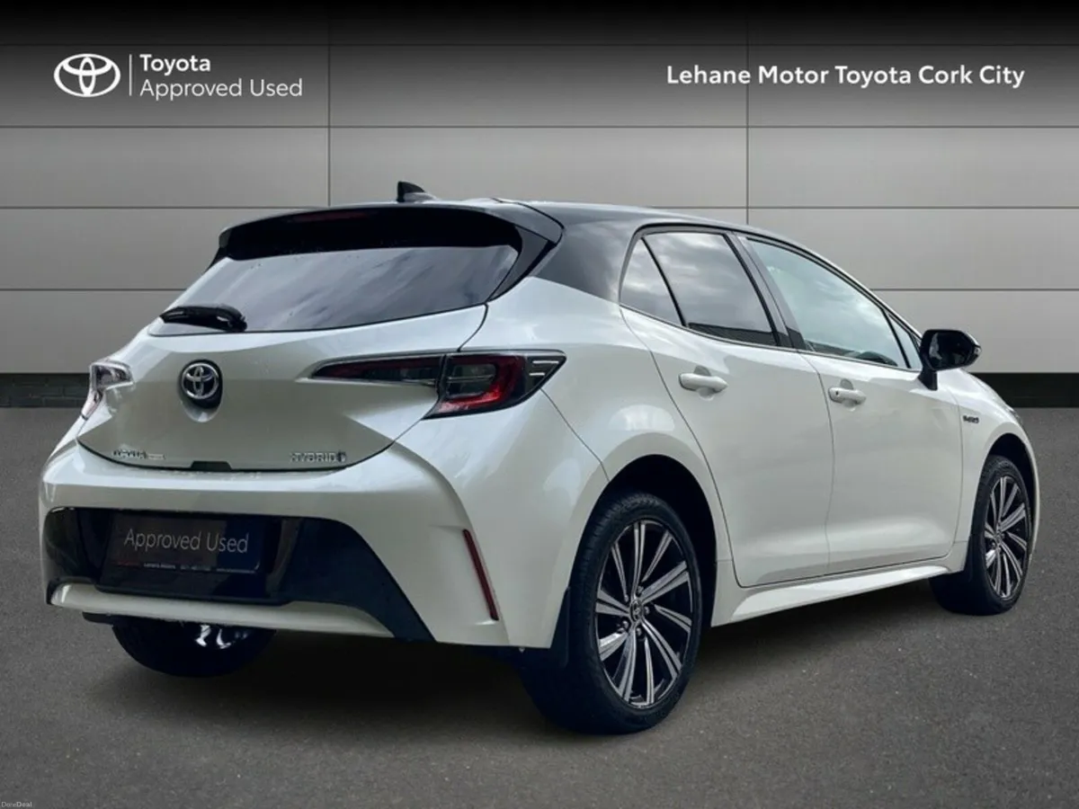 Toyota Corolla COROLLA HYBRID L/SPORT HB - Image 2