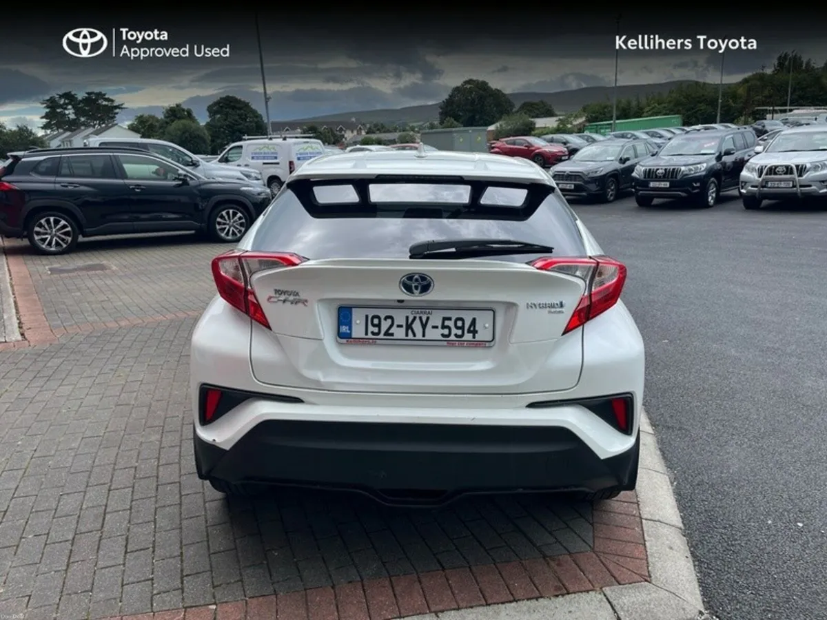 Toyota C-HR sport - Image 4