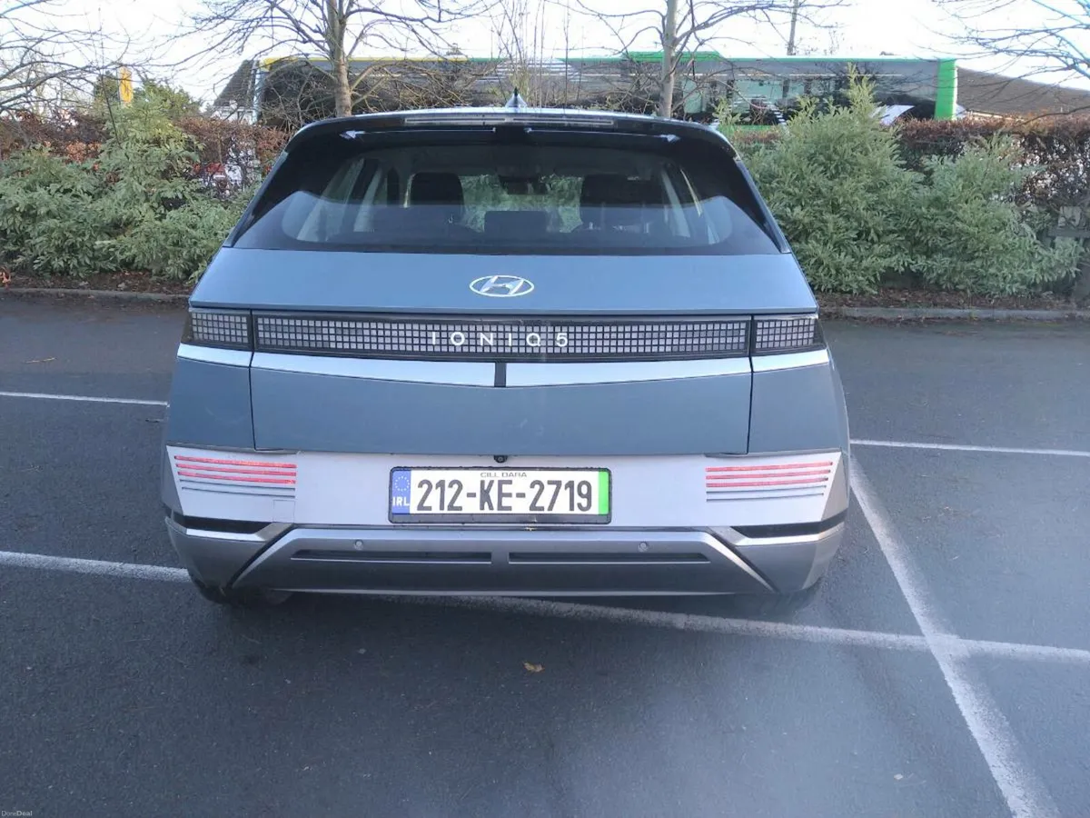 Hyundai IONIQ 5 Premium 73KWH - SOH 100% - Image 5