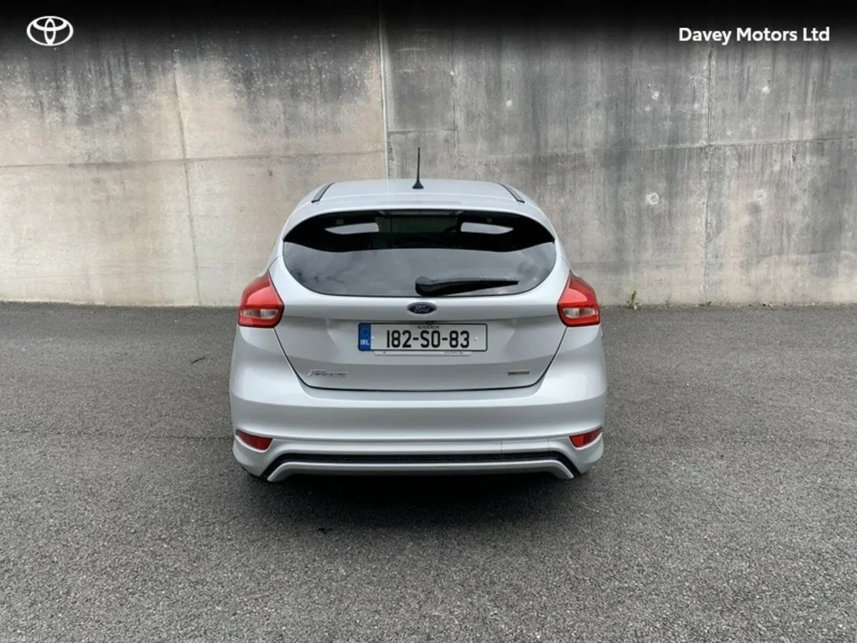 Ford Focus ST-LINE 1.0 ECOBOOST 125PS 6SPEED - Image 4