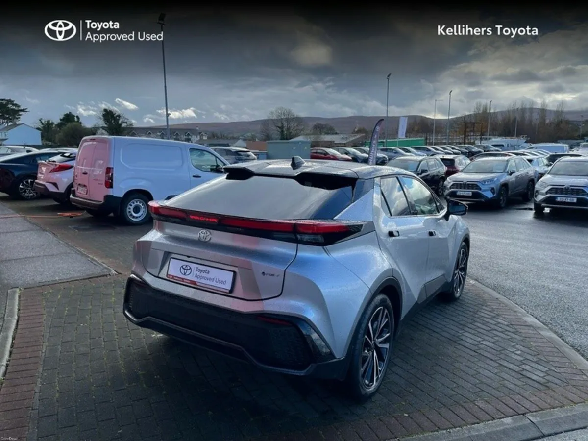 Toyota C-HR C-HR HYBRID SOL - Image 2