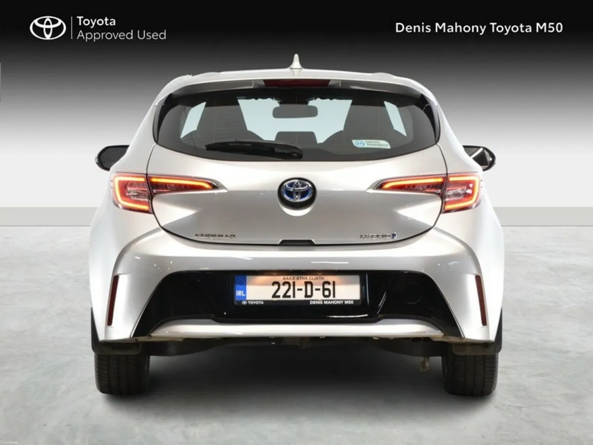 Toyota Corolla Hybrid Luna Hatchback Auto - Image 4