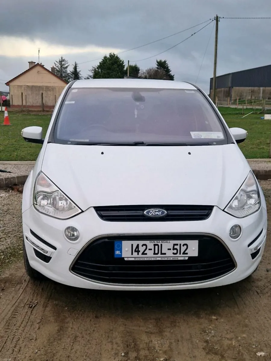 142 Ford SMax 7 seater - Image 1