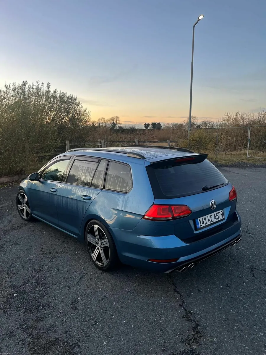 Volkswagen Golf 2014 - Image 2