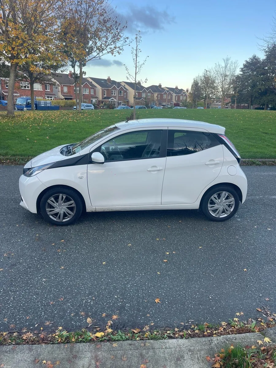 2017 Toyota Aygo - Image 1