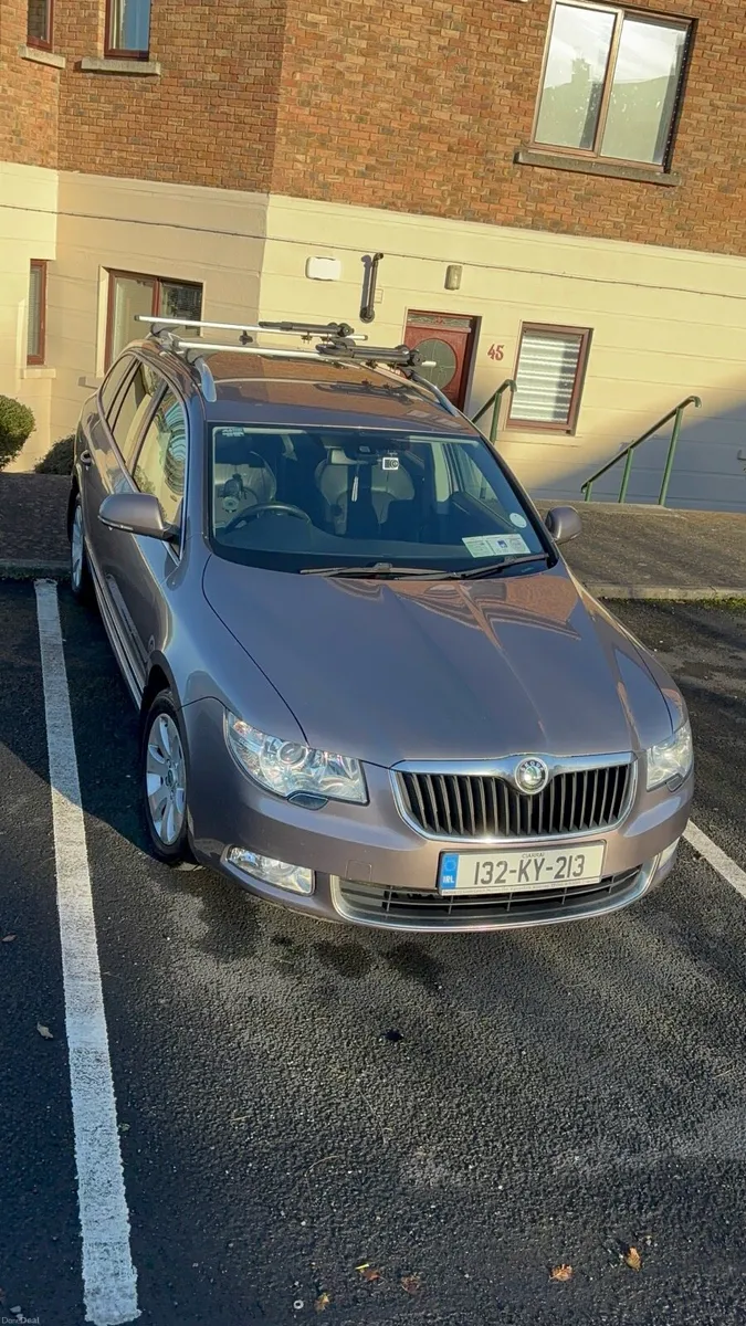2013 Skoda Superb Estate 1.6L Diesel - Image 3