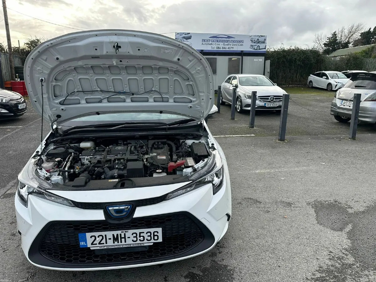 2022 Toyota Corolla Hybrid • Fresh Japan Import • - Image 4