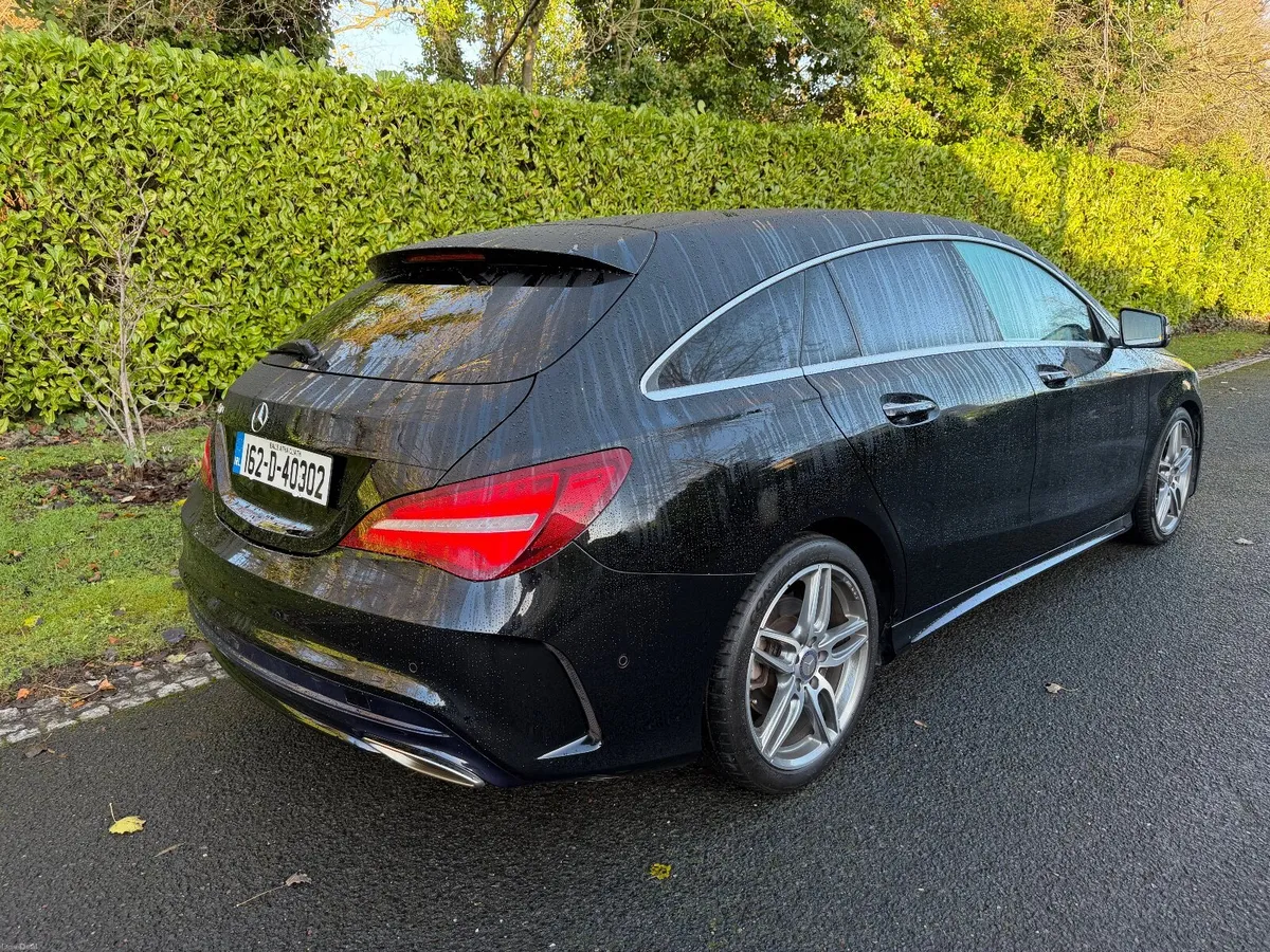Mercedes-Benz CLA 180 Shooting Brake AMG Line - Image 4