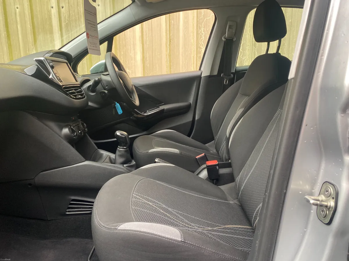 Peugeot 208 2015//DIESEL///FINANCE AVAILABLE// - Image 4