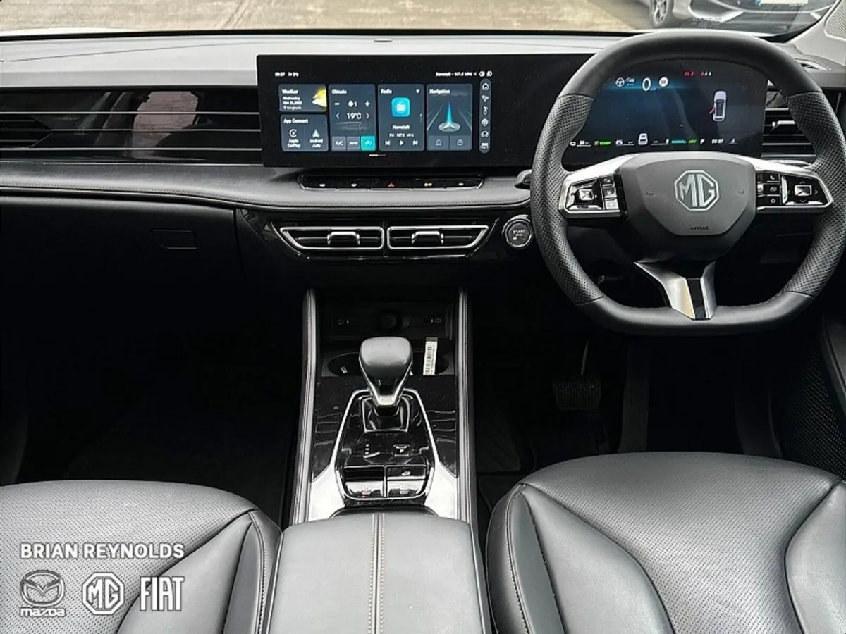 MG HS Exclusive 24.7KWh 120kms EV 1,000km - Image 3