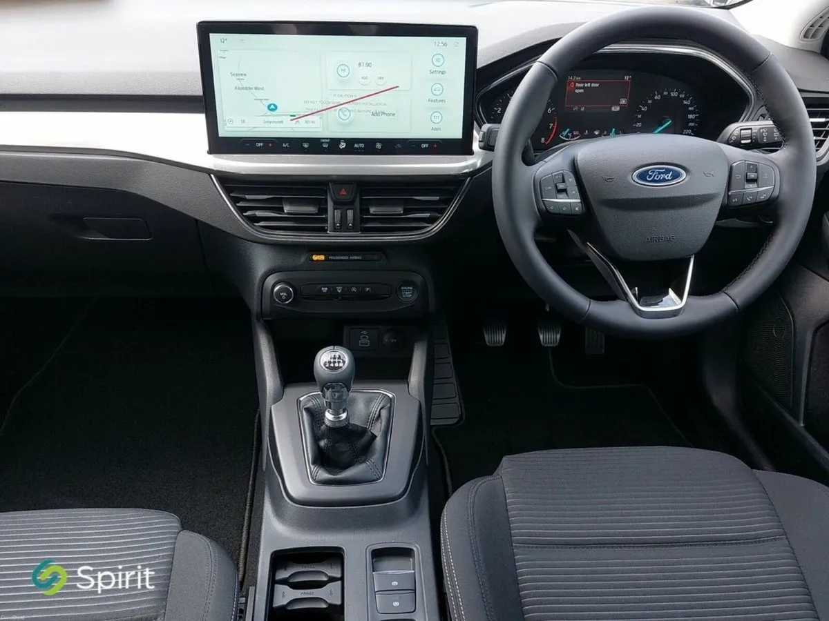 Ford Focus Titanium 1.0L EcoBoost 125PS mHEV - Image 4