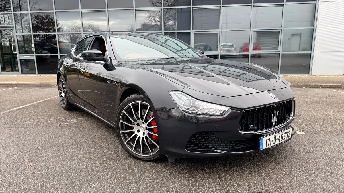 17 Maserati Ghibli 3.0 V6  ***Petrol Automatic *** - Image 4