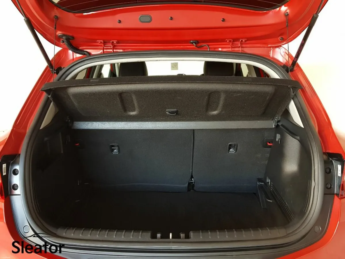 Kia Stonic K2 SAM 5DR - Image 4