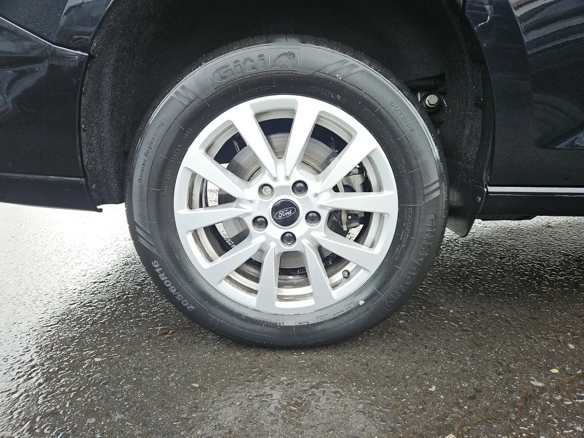 Ford Tourneo Connect Wheelchair Access Automatic - Image 5