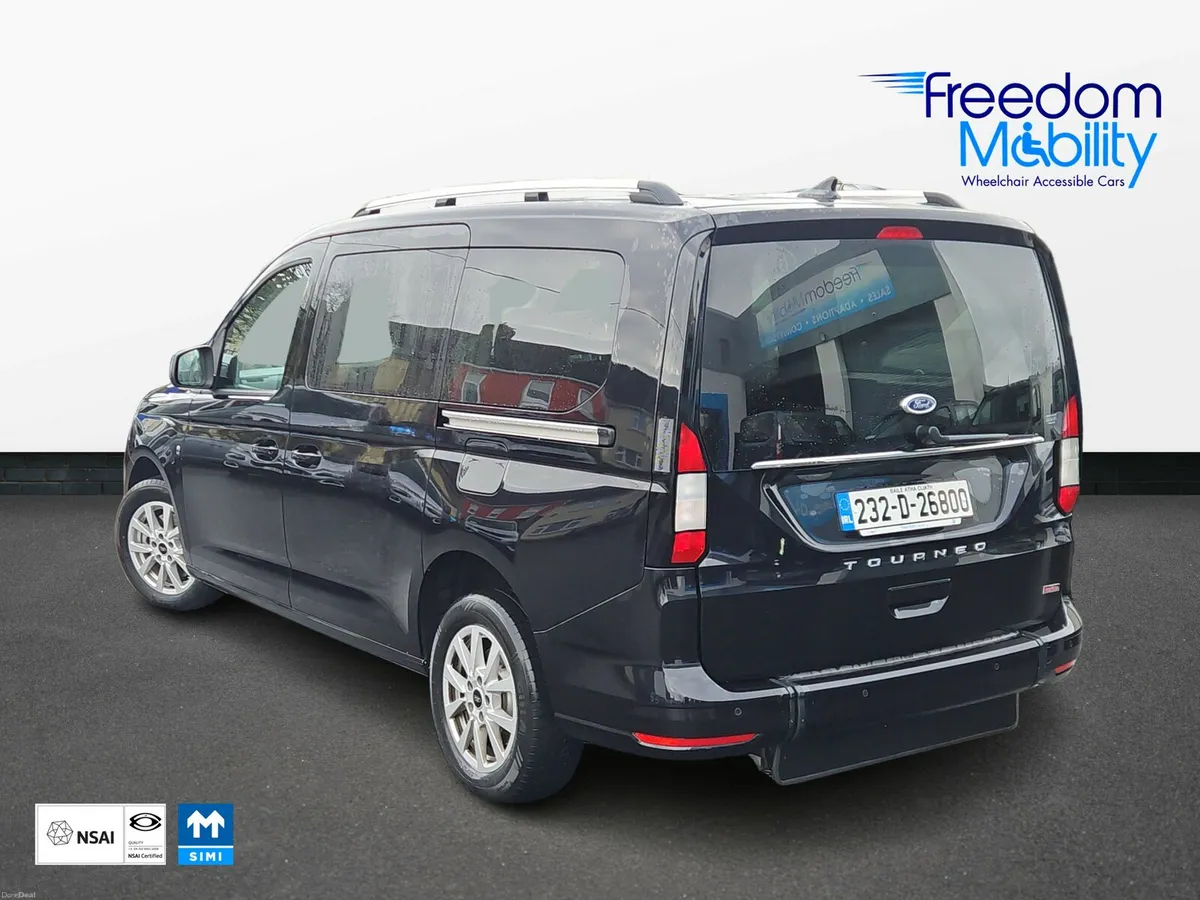 Ford Tourneo Connect Wheelchair Access Taxi Spec - Image 4