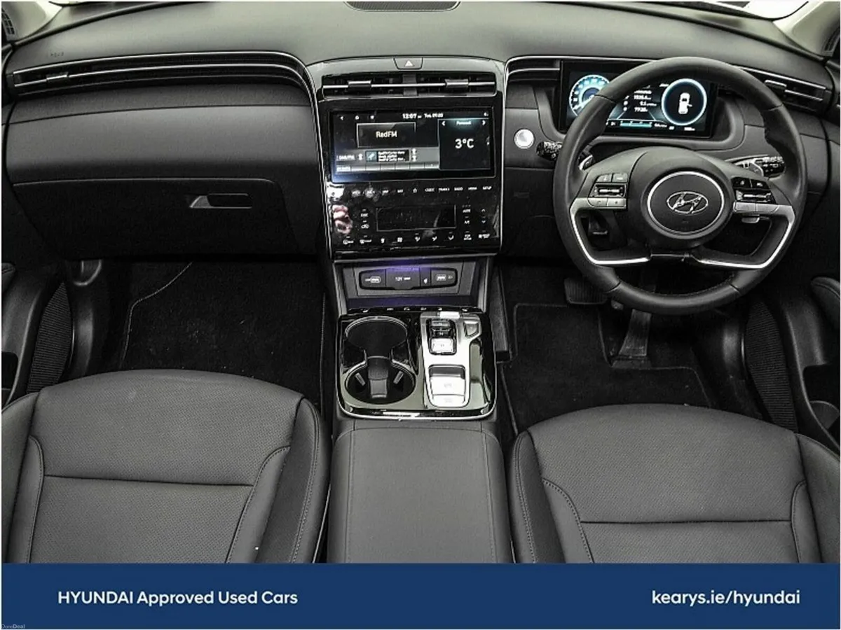 Hyundai Tucson 2WD Executive Plus HEV Auto - Image 4