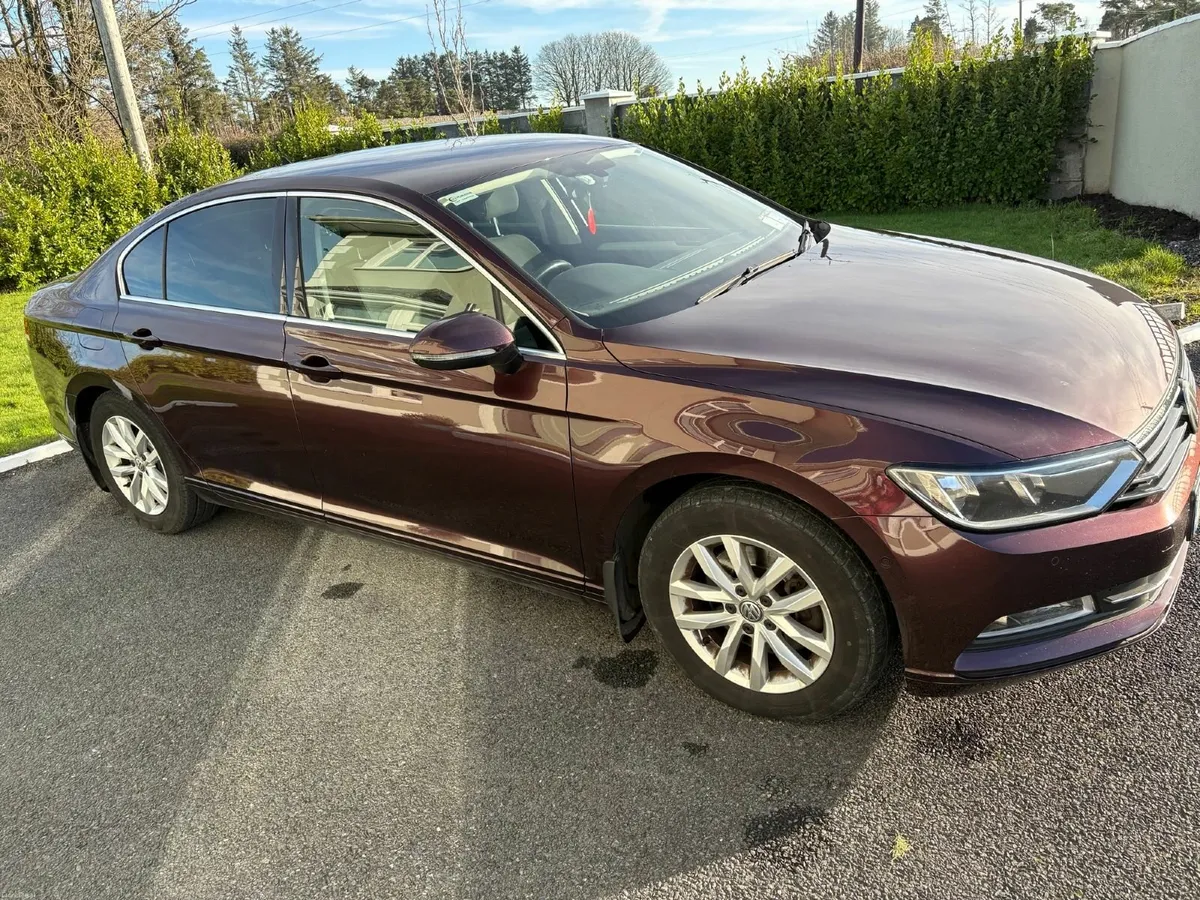 Volkswagen Passat 2016 - Image 3