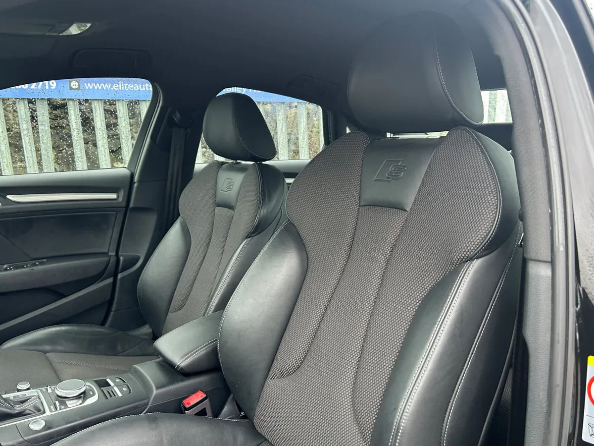 Audi A3 Saloon S line automatic  2018 - Image 4