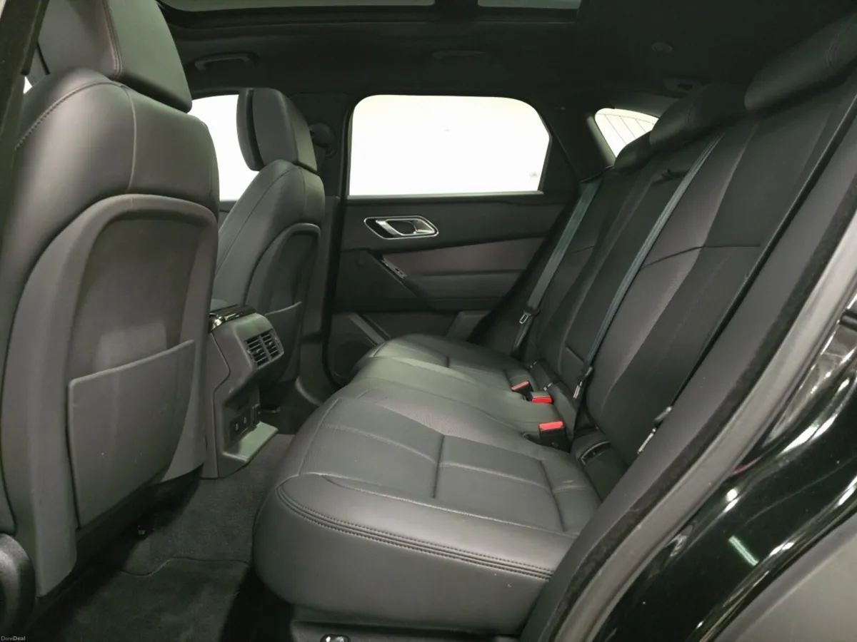 Land Rover Range Rover Velar Estate Dynamic HSE - Image 4