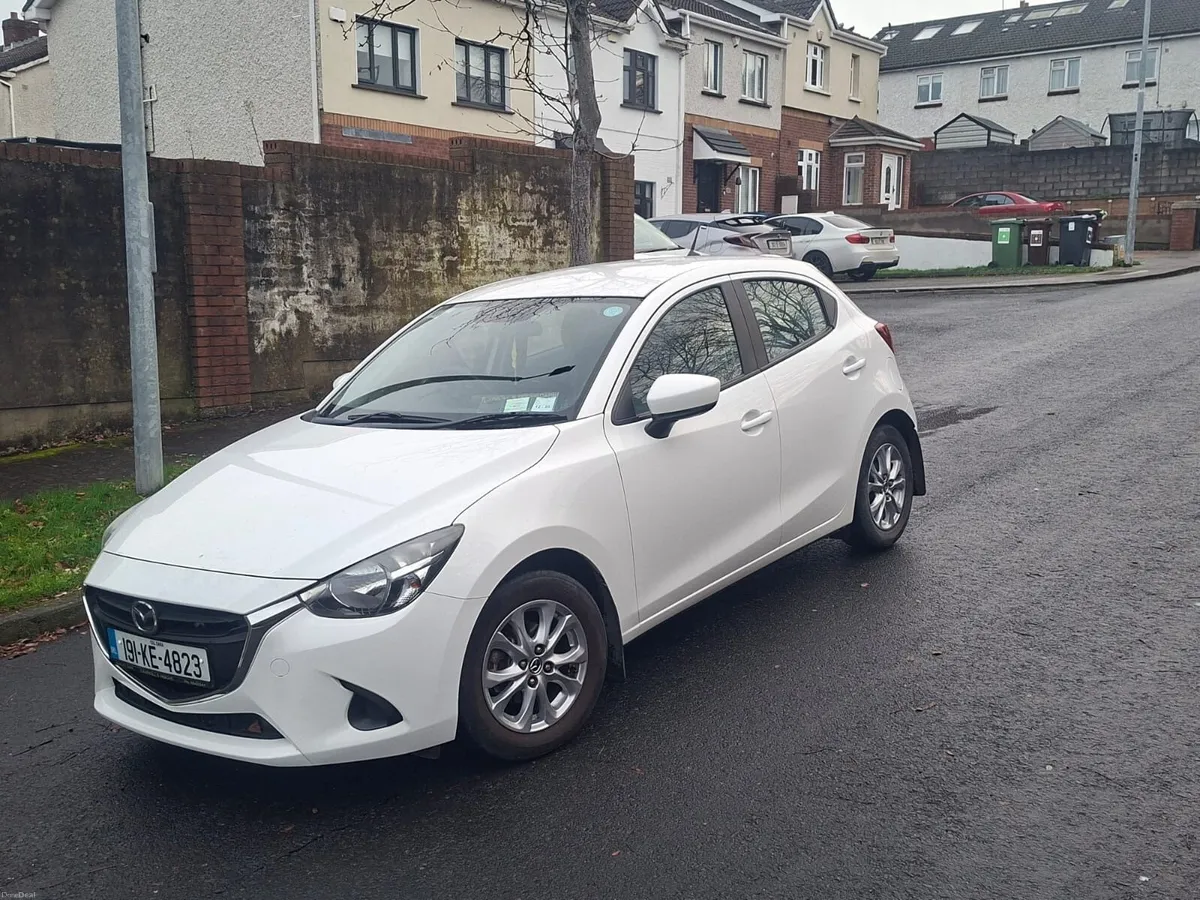 Mazda 2 - Image 3