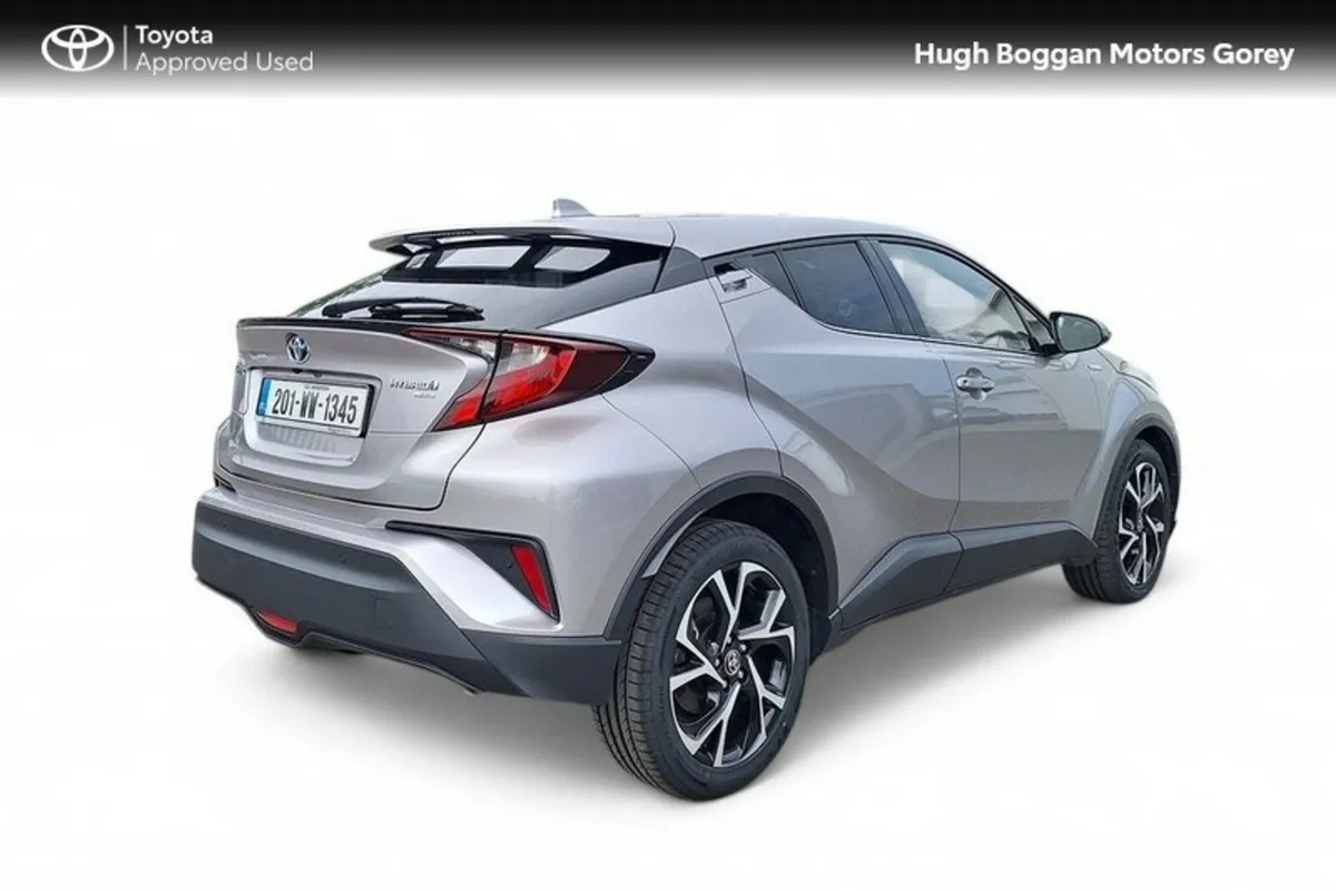 Toyota C-HR Sport Hybrid - Image 2