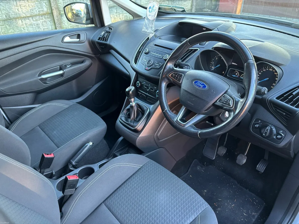 Ford C-Max 2016 service history tested - Image 4