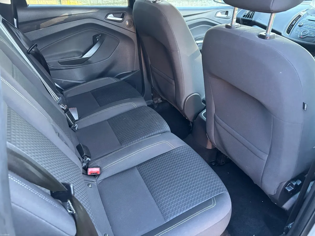 Ford C-Max 2016 service history tested - Image 3