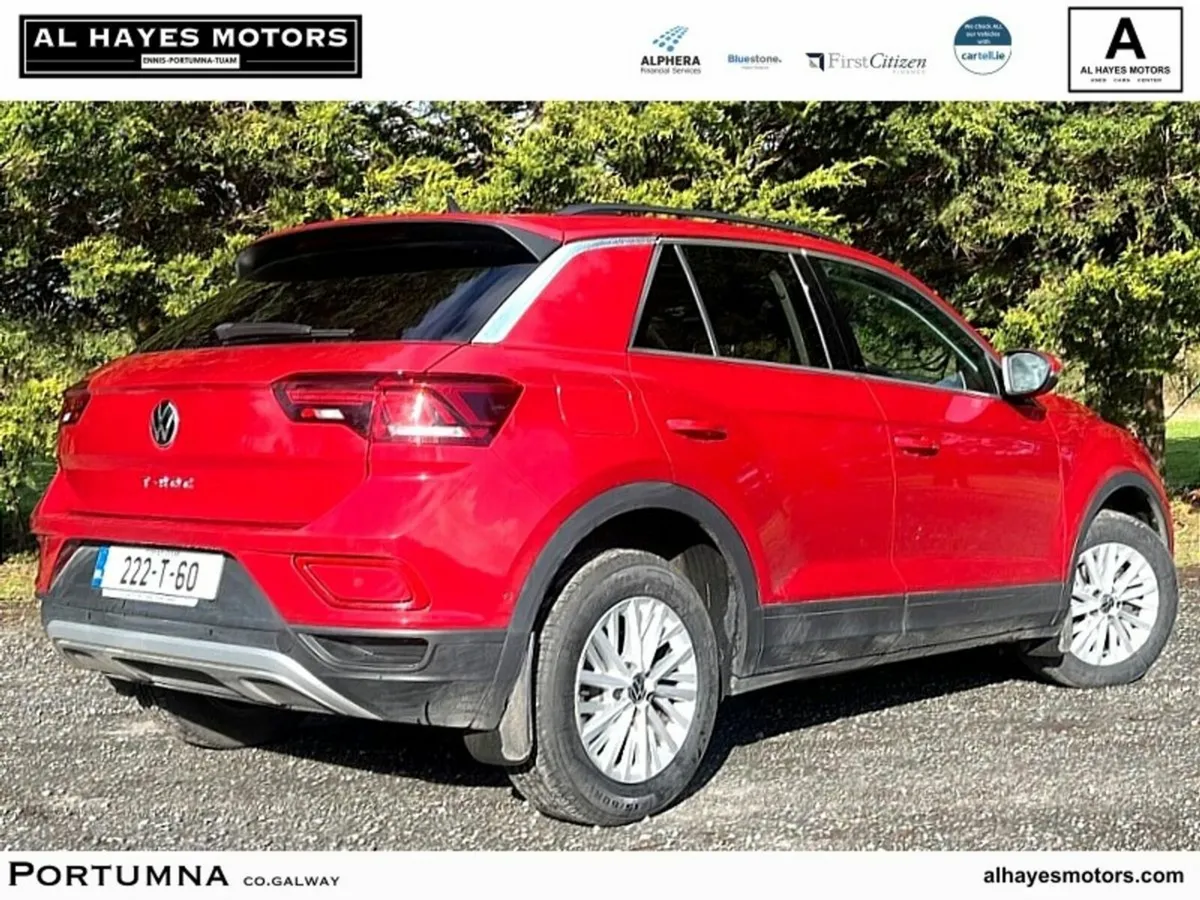Volkswagen T-Roc 2022 LIFE 2.0 TDI 6SPEED 116BHP - Image 3