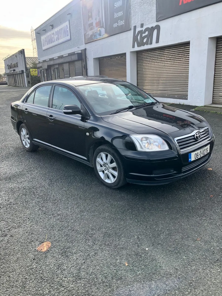 Toyota Avenssis - Image 2