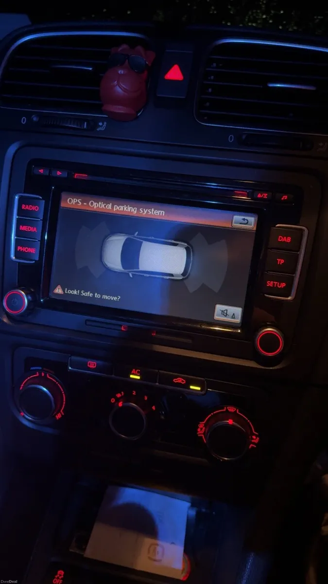 Volkswagen Golf - Image 4