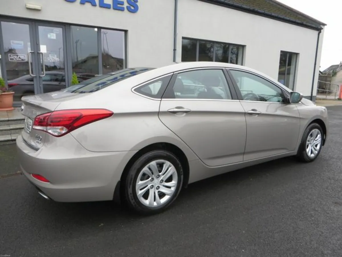 Hyundai i40 Comfort 4DR - Image 3
