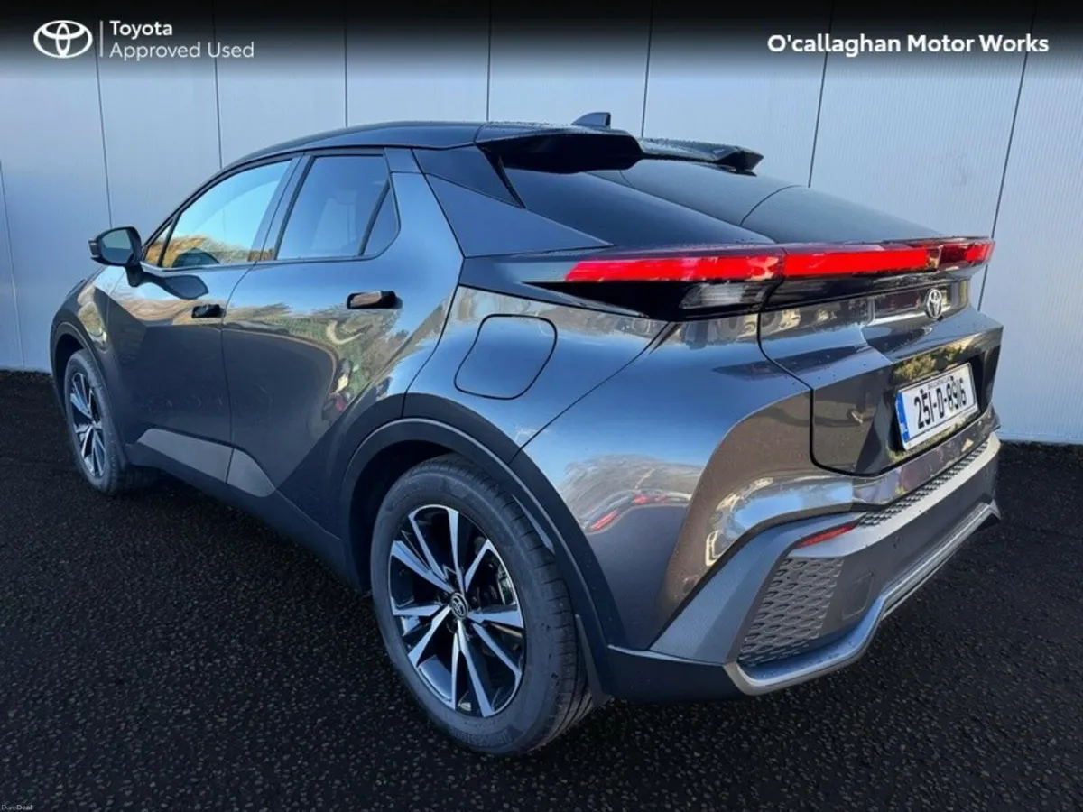 Toyota C-HR C-HR PHEV SPORT+ - Image 3