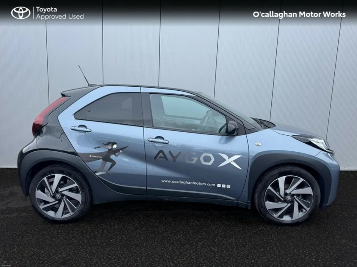 Toyota Aygo X AYGO X ENVY - Image 6